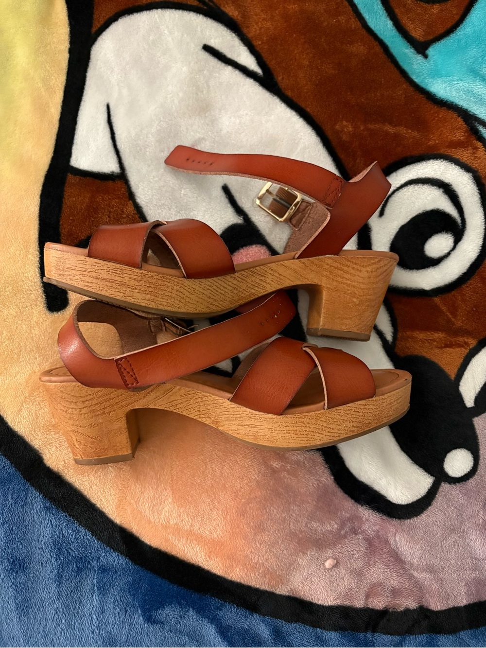 Time and Tru Tan Brown Platform Wedge Sandals